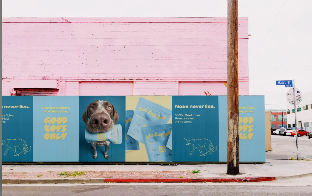 Hoarding posters, Nose never lies.